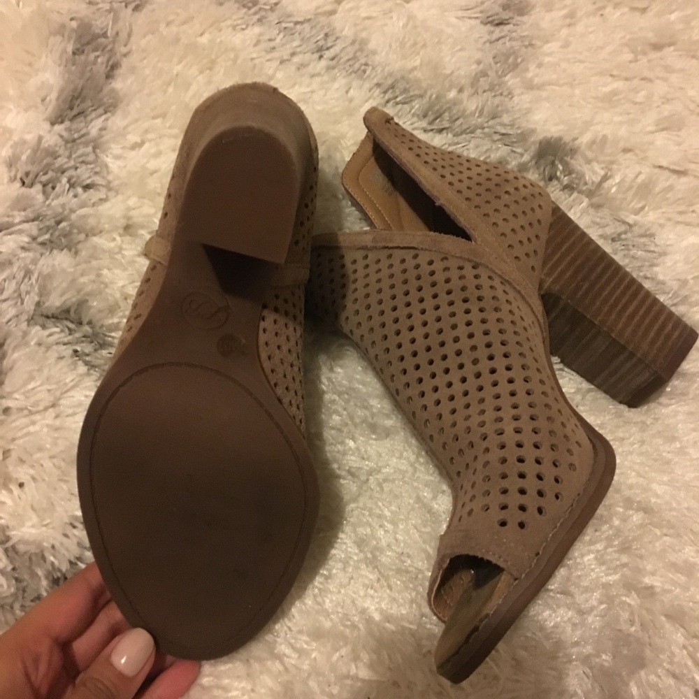 Lucky Larise bootie